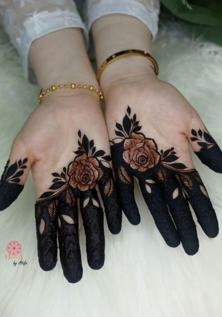 Royal Simple Mehndi Design