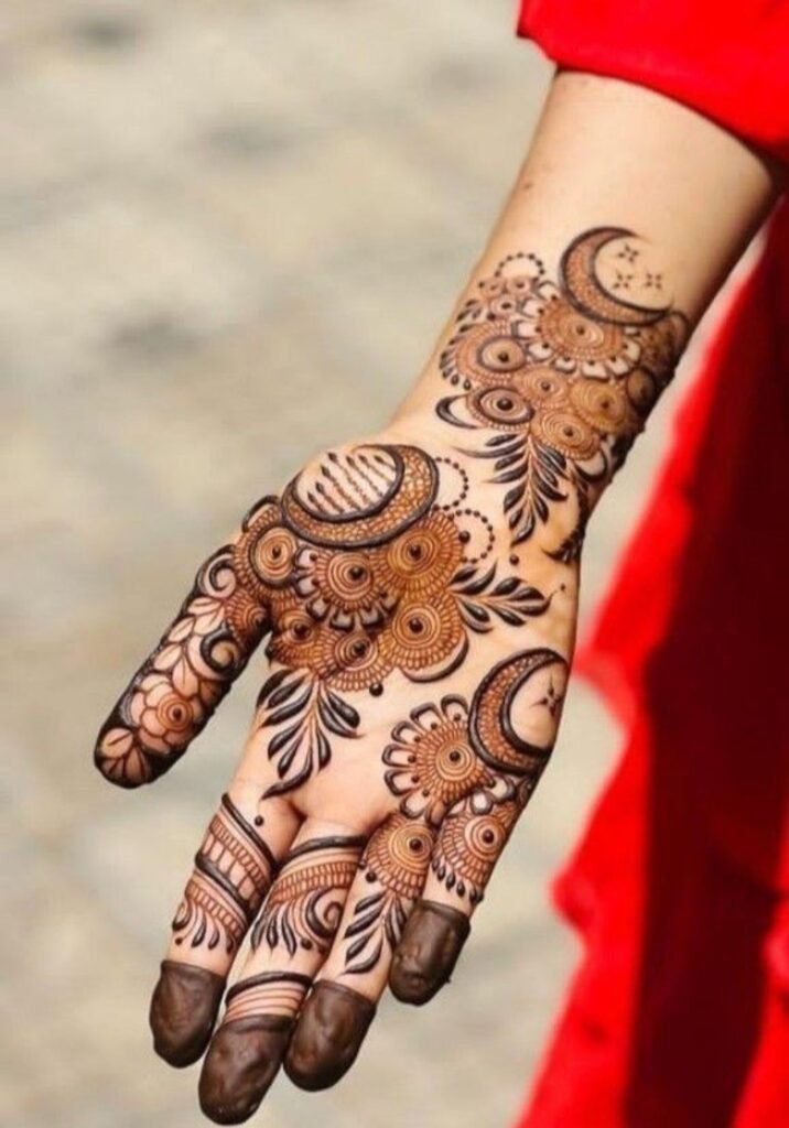Royal Simple Mehndi Design