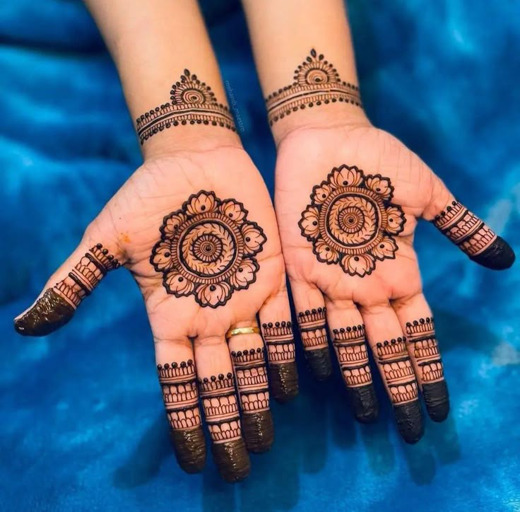 simple mehndi design
