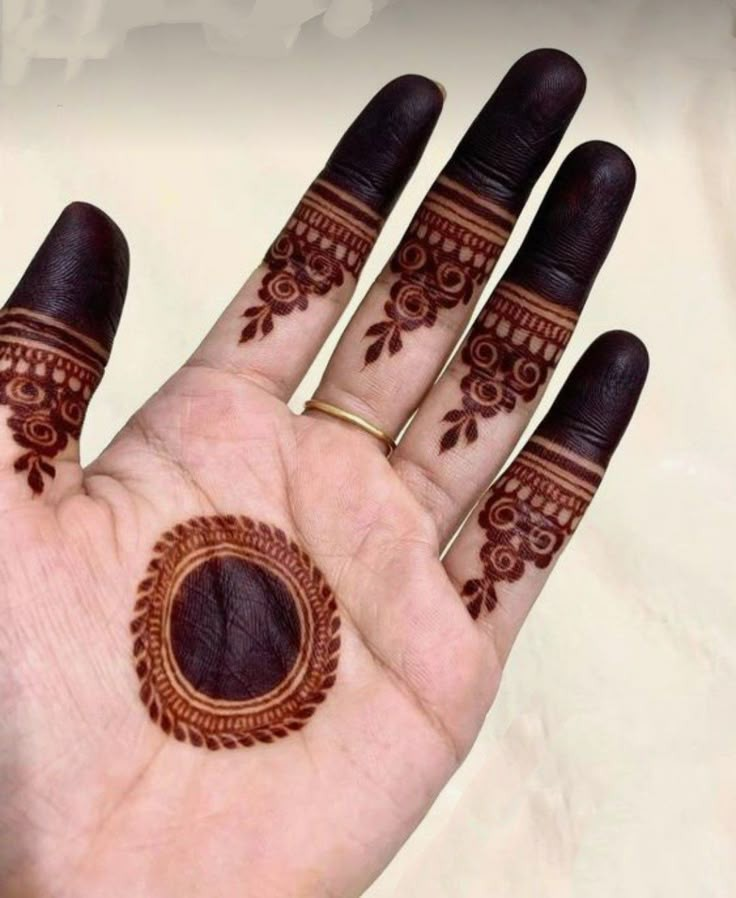 simple mehndi design