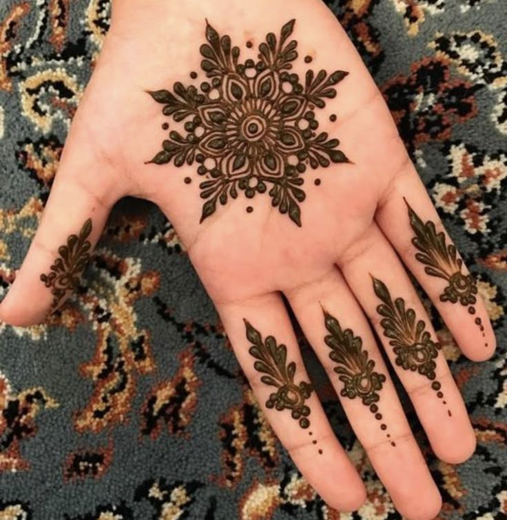 simple mehndi design