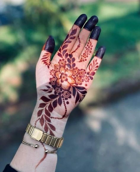 simple mehndi design