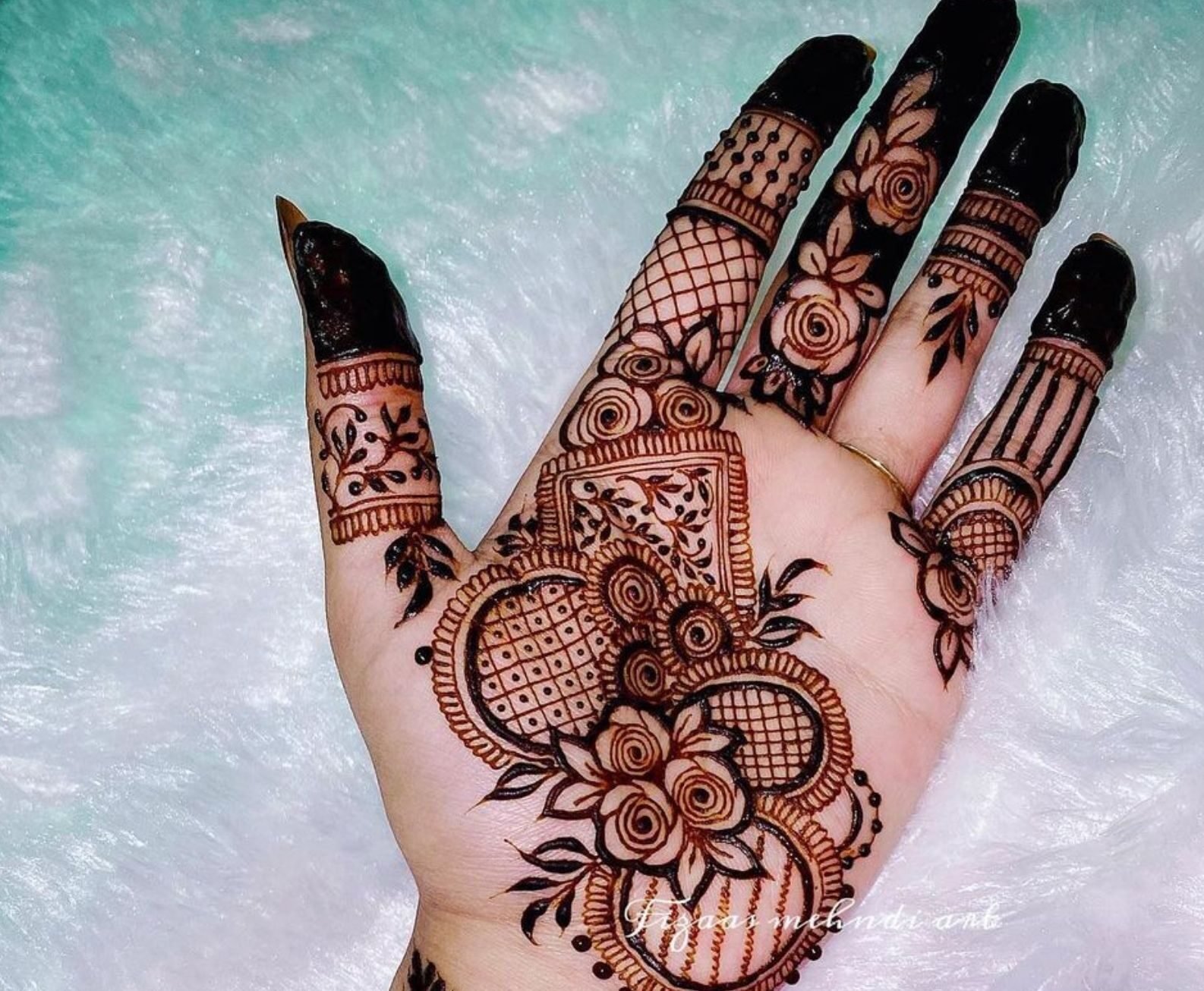 Henna Tattoo Mehndi Design Simple