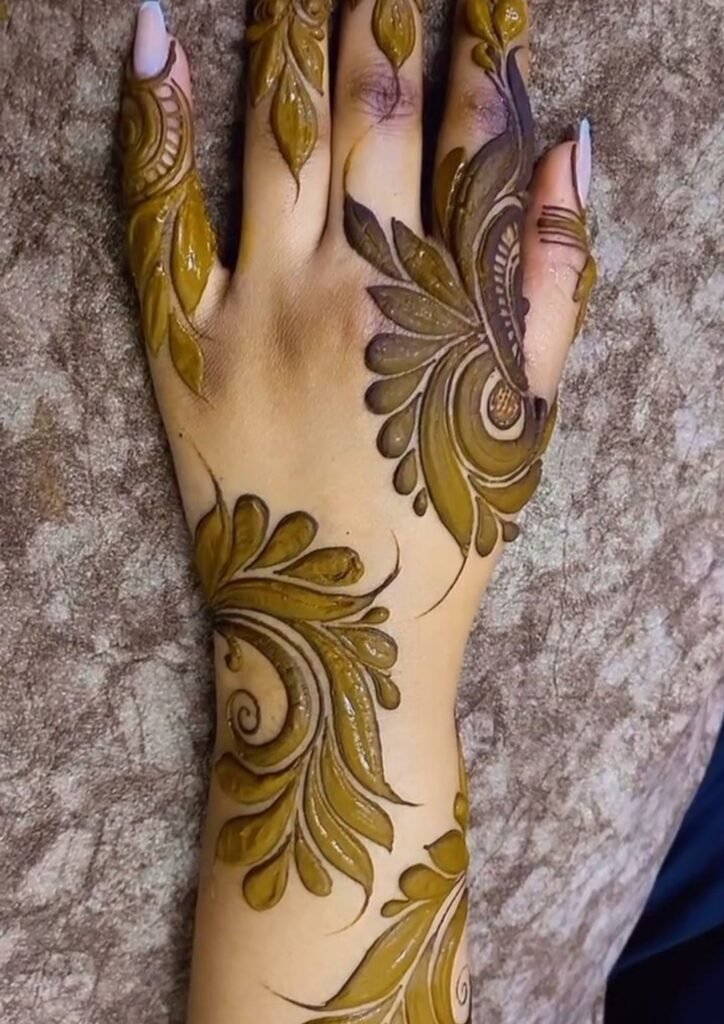 Arabic Mehndi Design