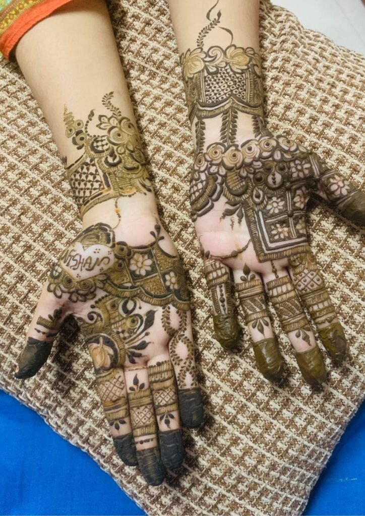mehndi design front hand