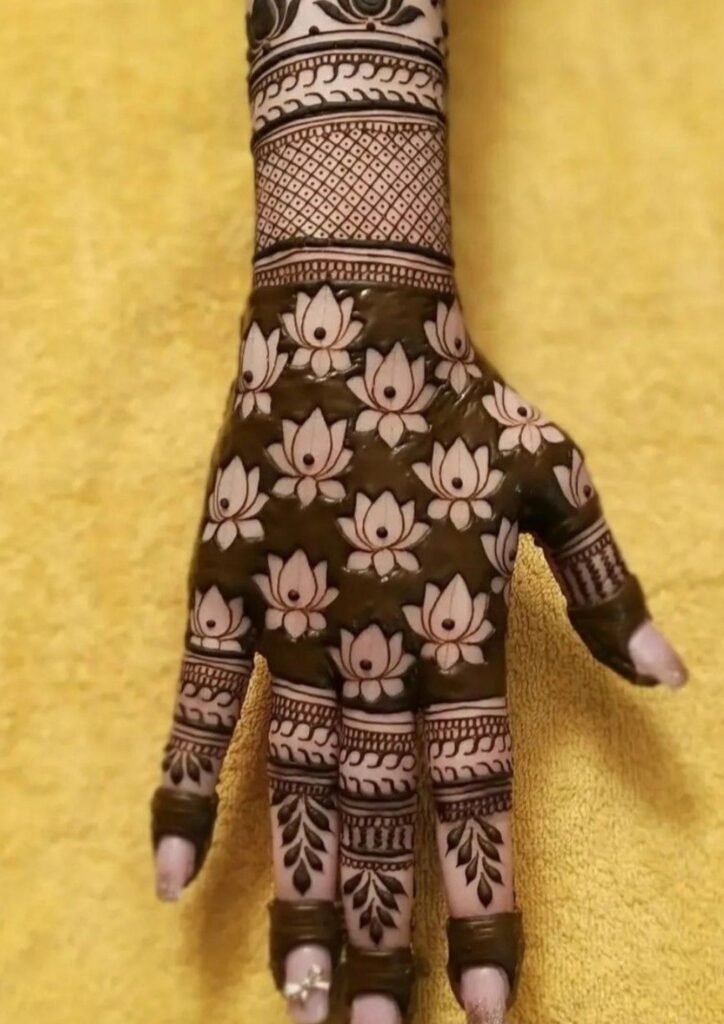 mehndi design easy