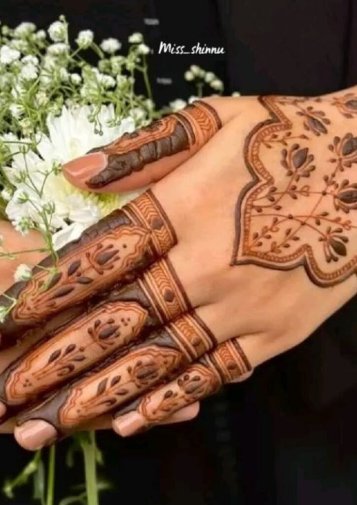 Simple Mehndi Designs