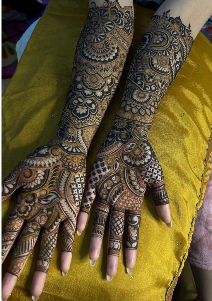 mehndi design front hand