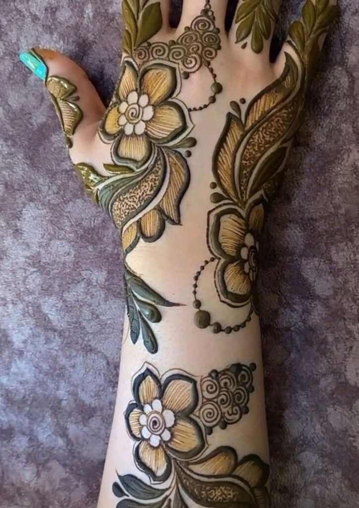 Henna New Mehndi Design