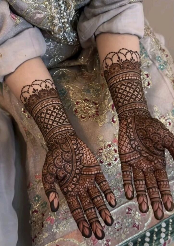 Stylish Full Hand Mehndi Design