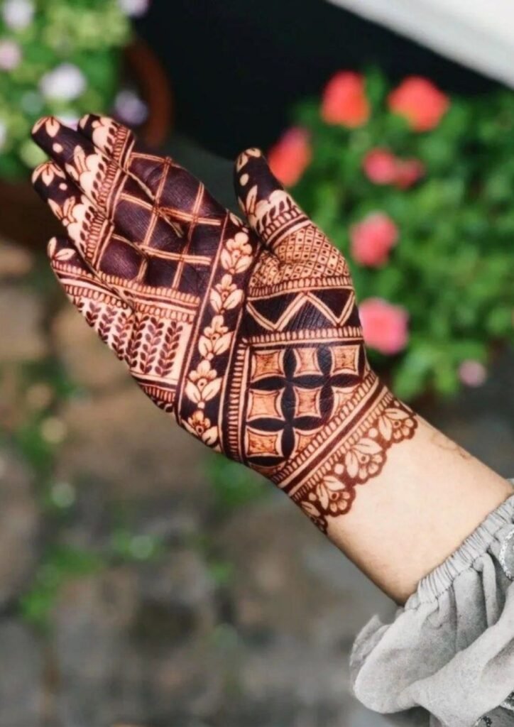 Finger Mehndi Design