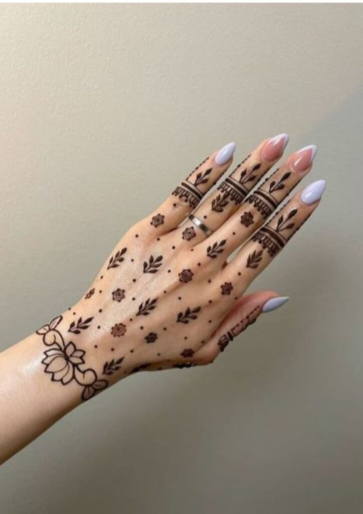 Stylish Simple Mehndi Design