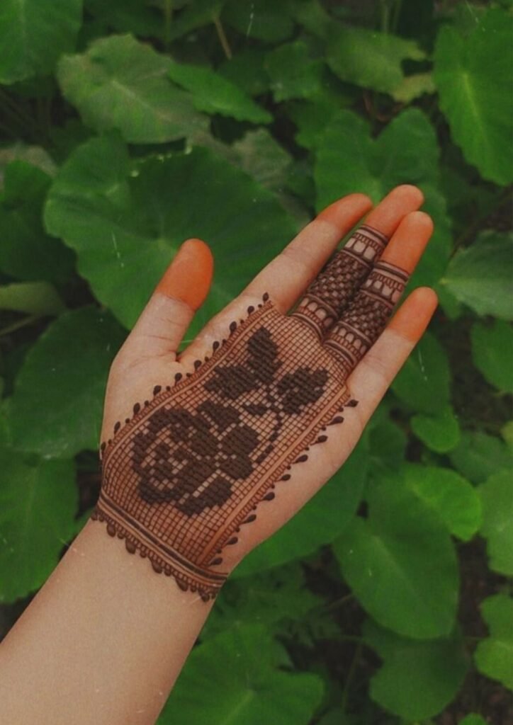 Finger Mehndi Design