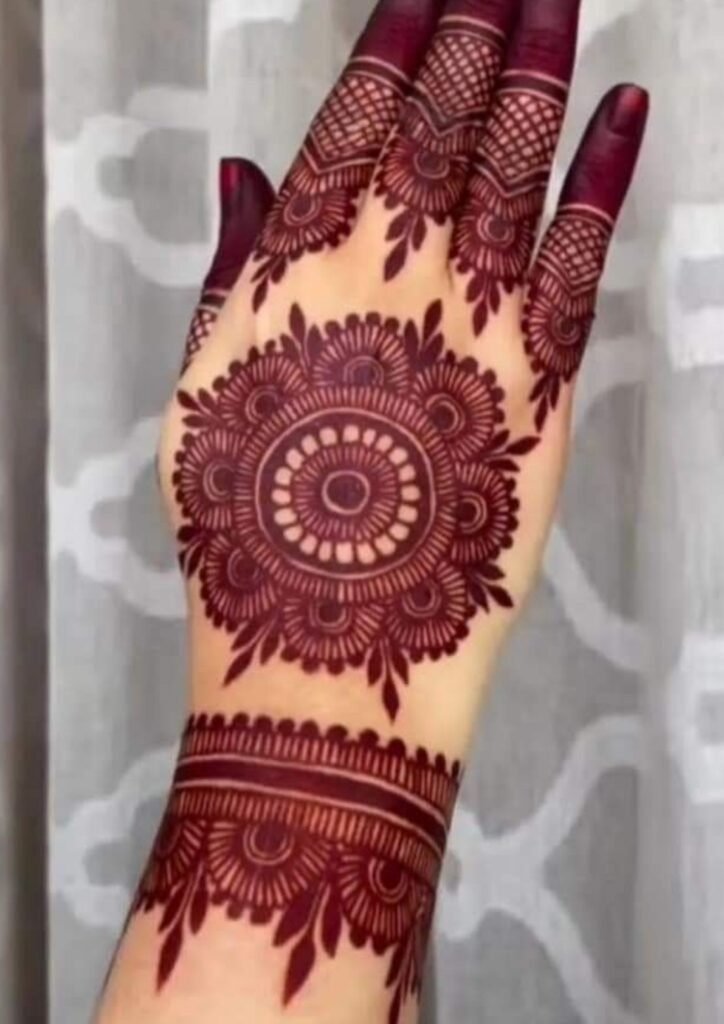 Simple Mehndi Designs for Kids