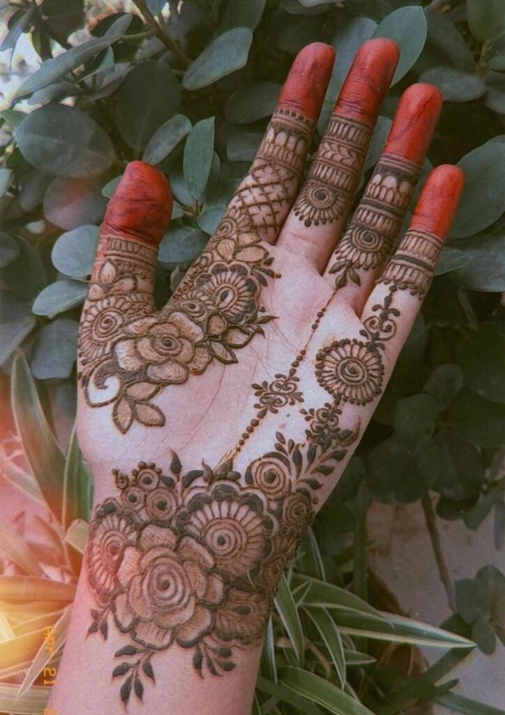 stylish back hand mehndi design