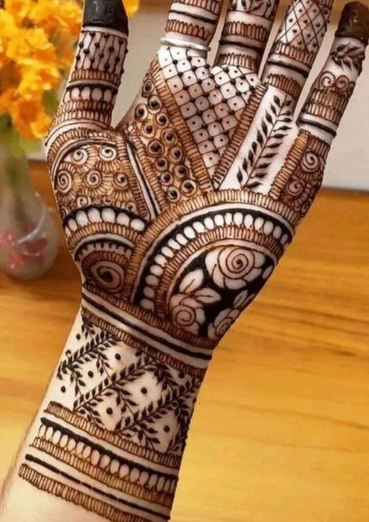 Back Hand Mehndi Design