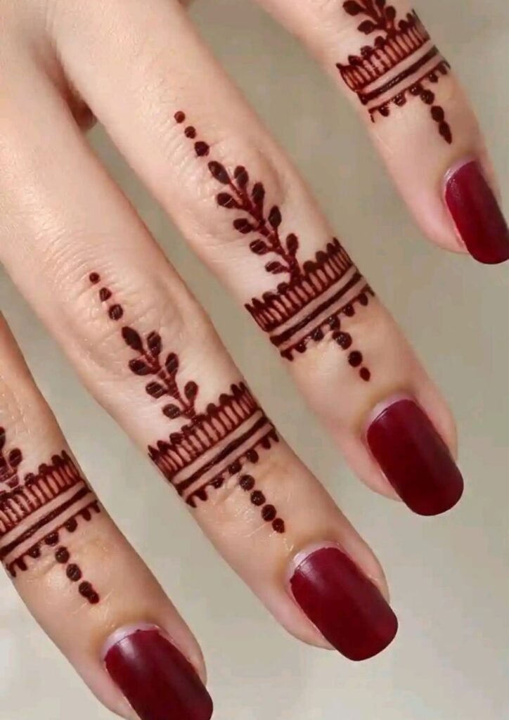 Finger Mehndi Design