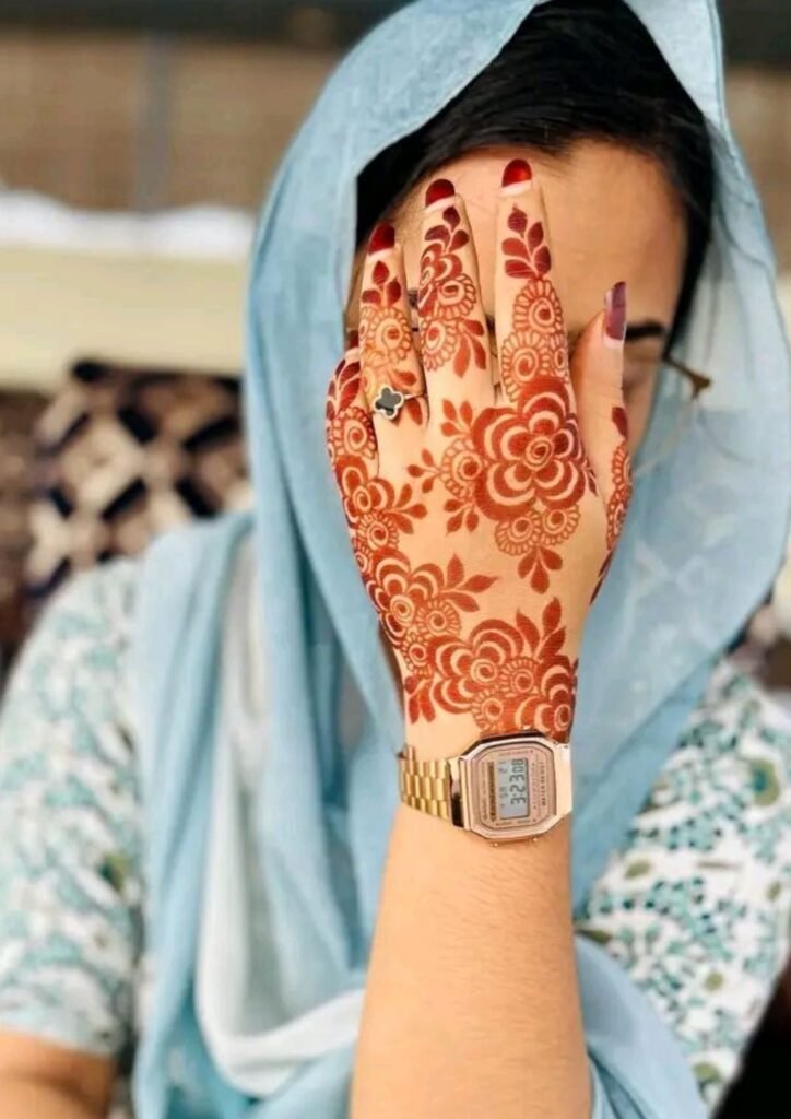 Finger Mehndi Design