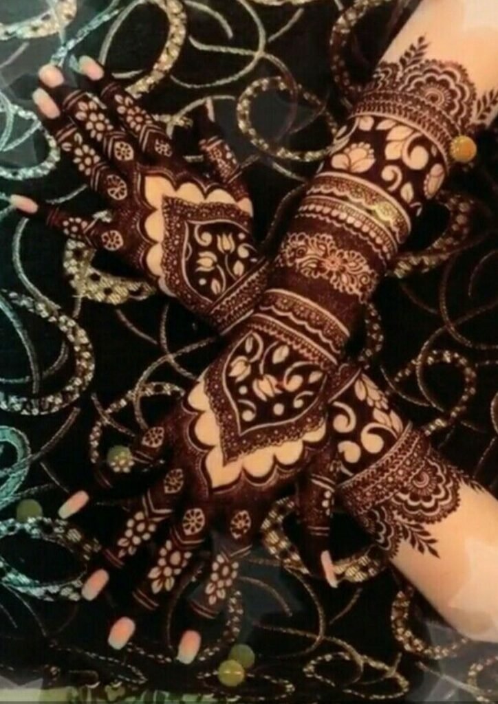 Stylish Full Hand Mehndi Design