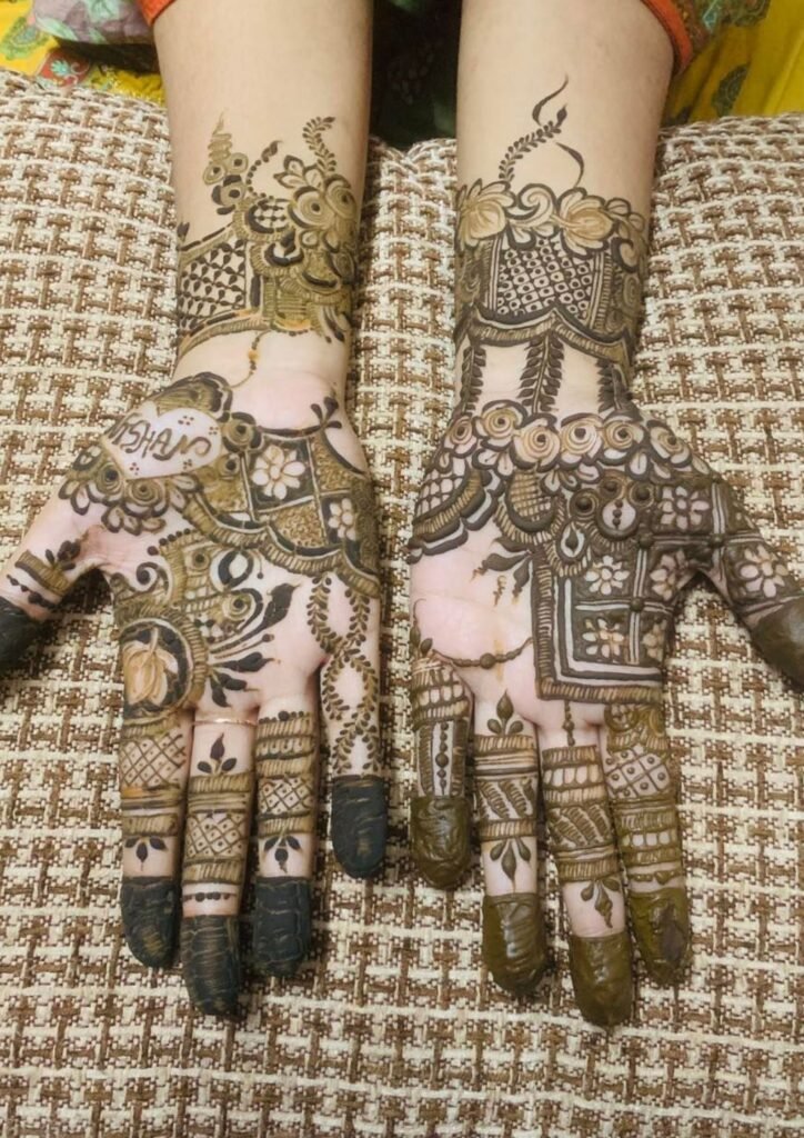 mehndi design front hand
