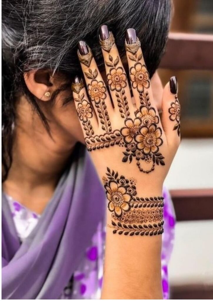 Stylish Simple Mehndi Design