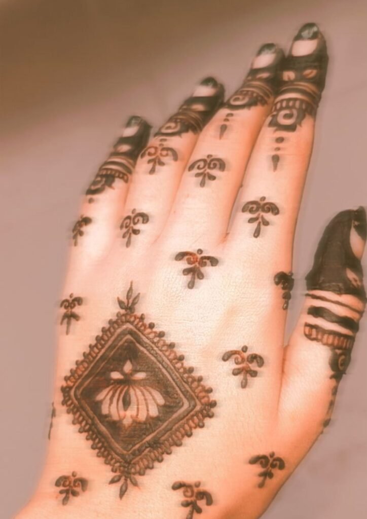 mehndi design easy