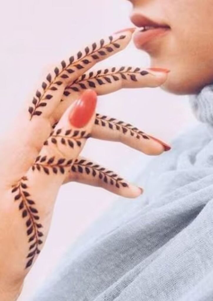 Stylish Simple Mehndi Design