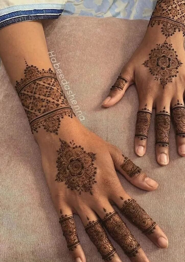 mehndi design front hand