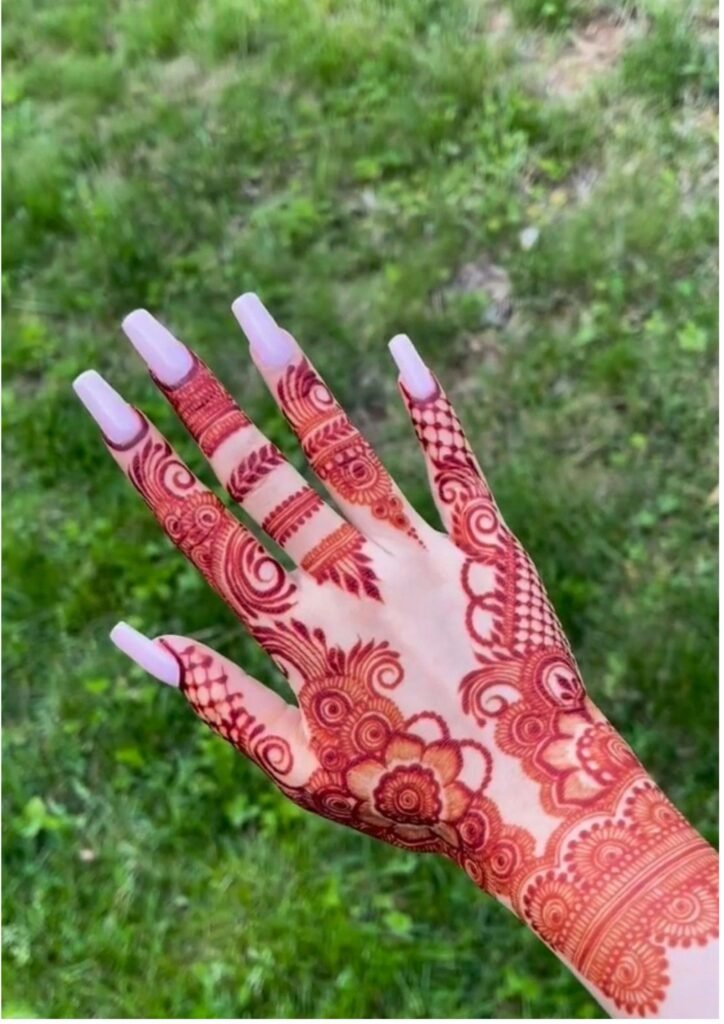 Stylish Simple Mehndi Design