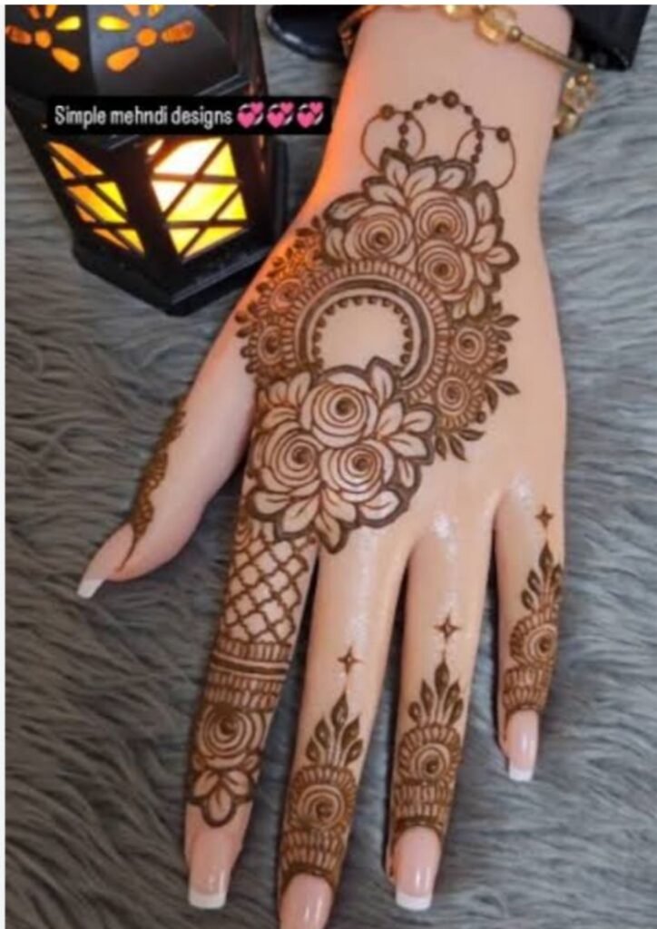Stylish Simple Mehndi Design