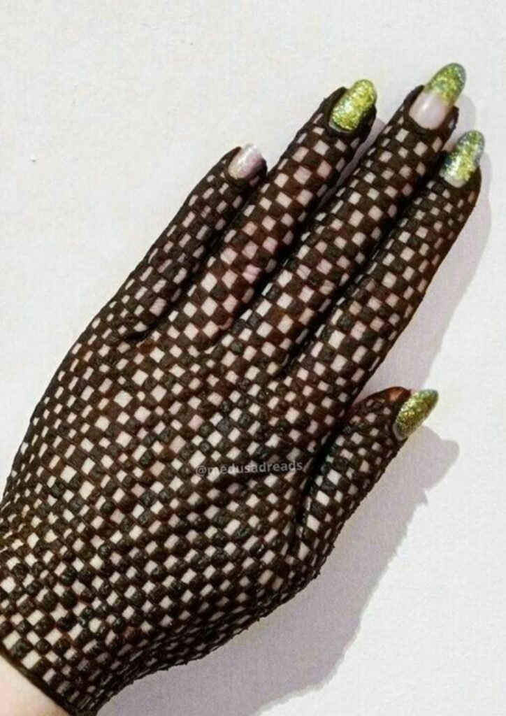 Finger Mehndi Design