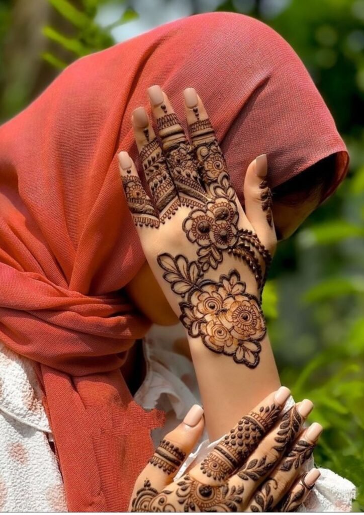 Stylish Simple Mehndi Design