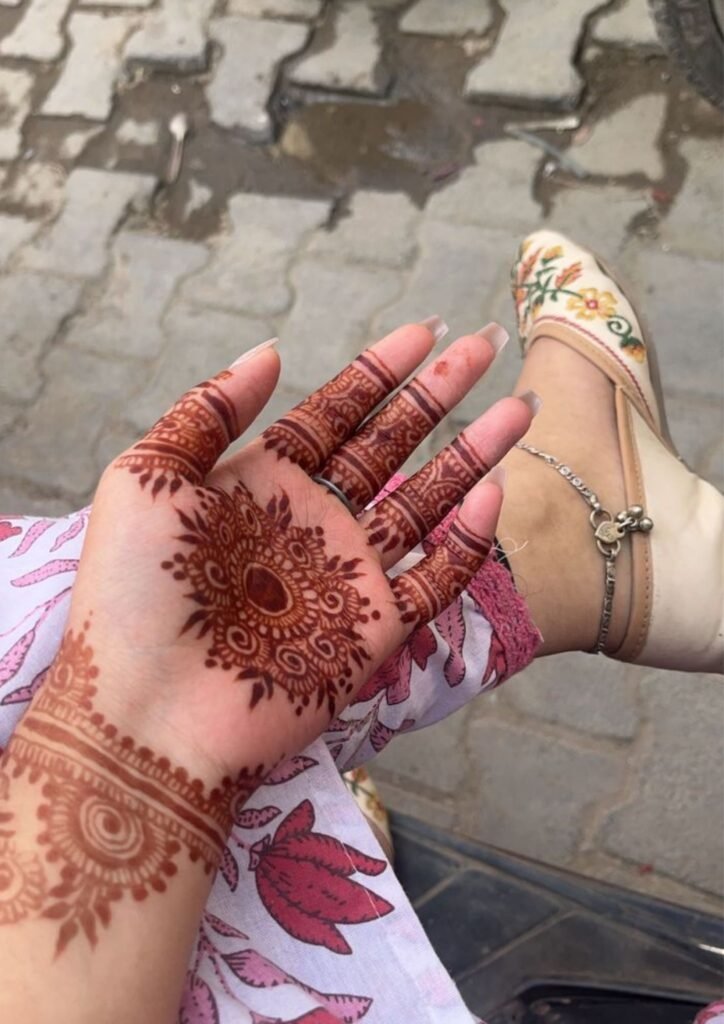 Easy Mehndi Design