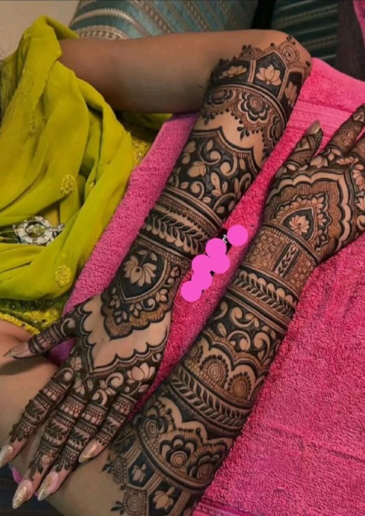 mehndi design front hand