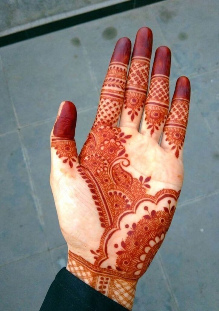 Simple Mehndi Designs for Kids