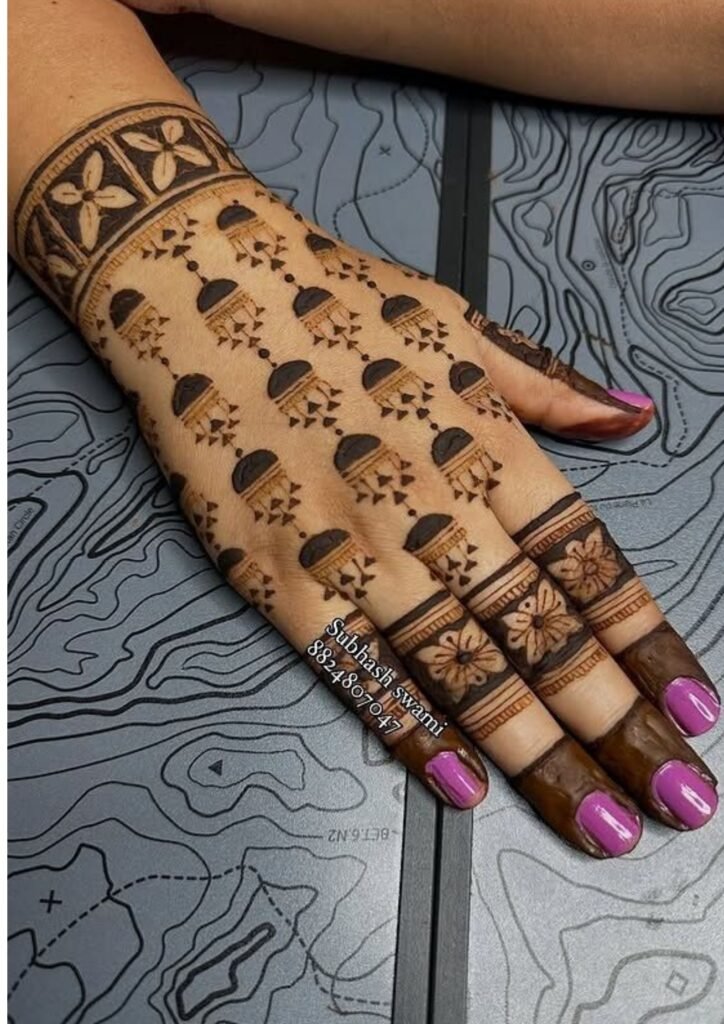 Simple Mehndi Designs