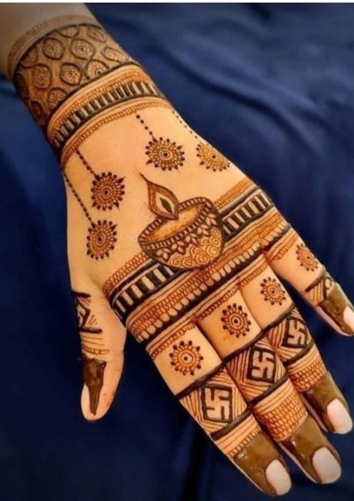 mehndi design front hand
