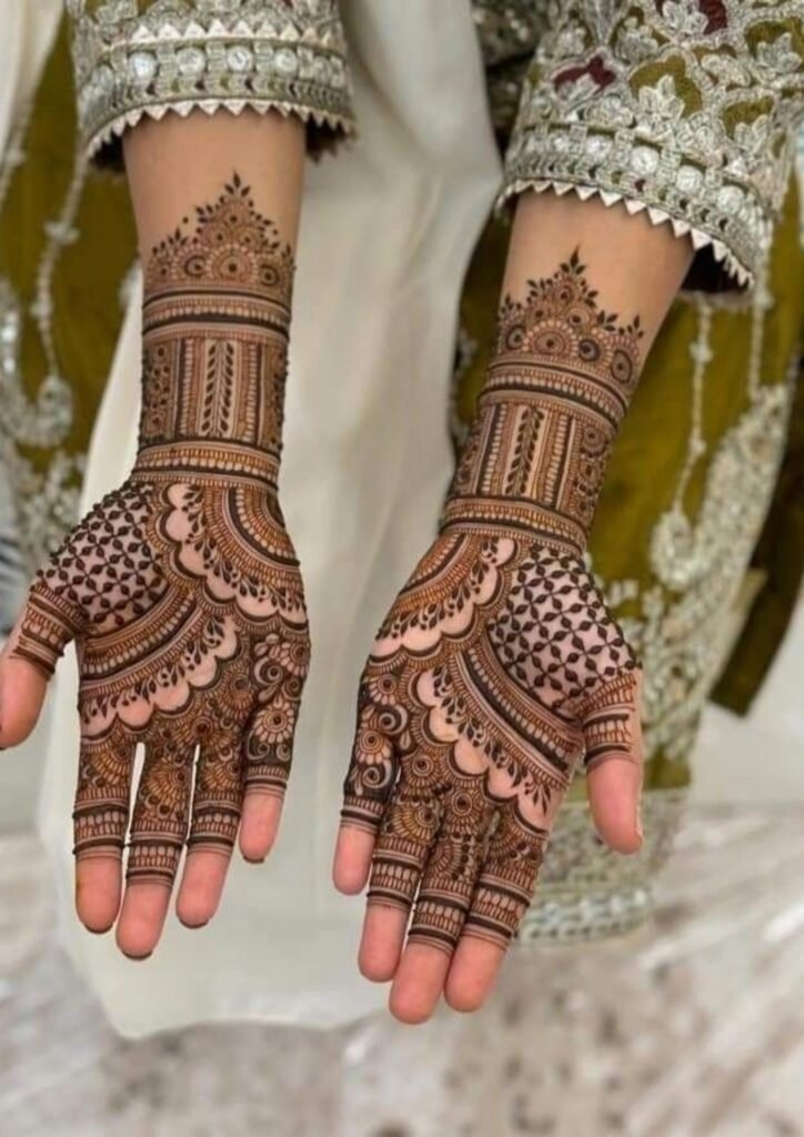 Stylish Simple Mehndi Design