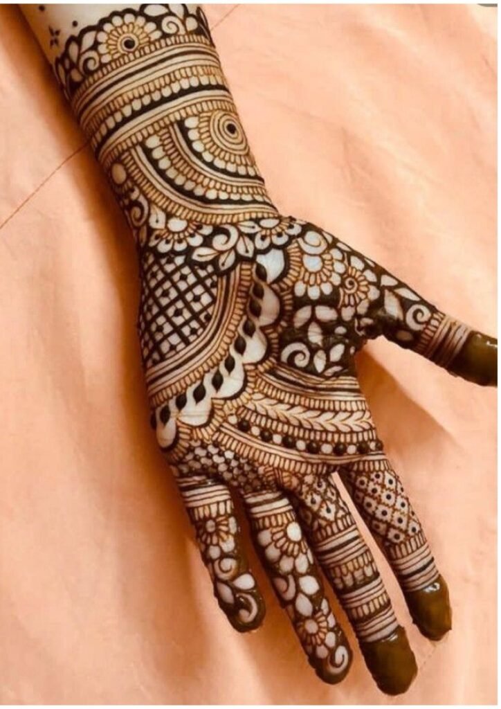 Stylish Simple Mehndi Design