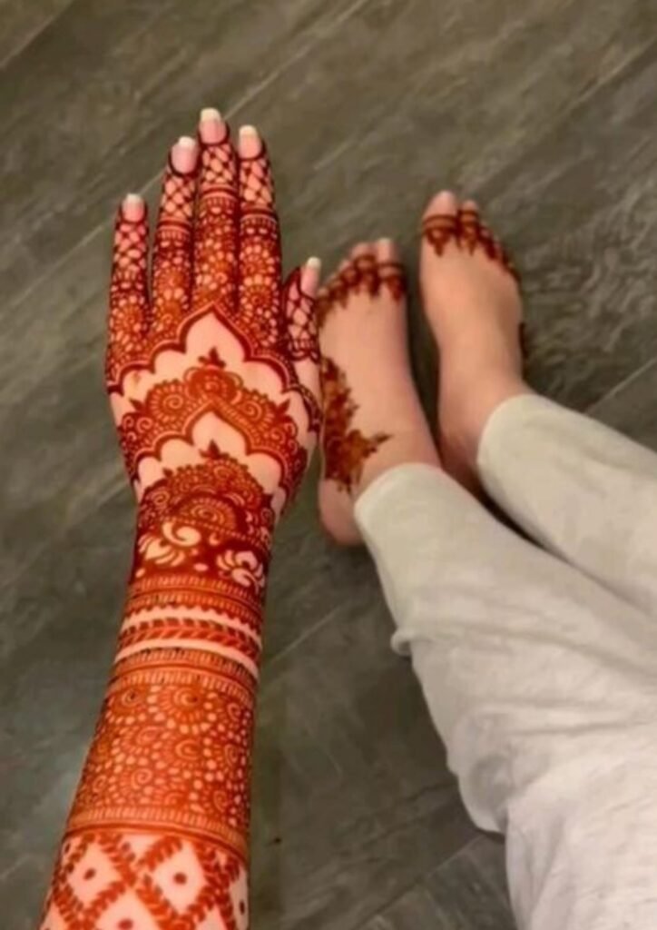 Mehndi Design Back Hand 