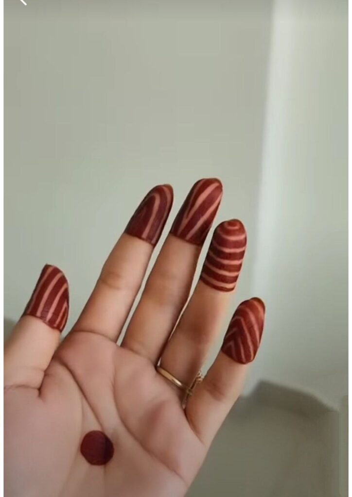 Finger Mehndi Design