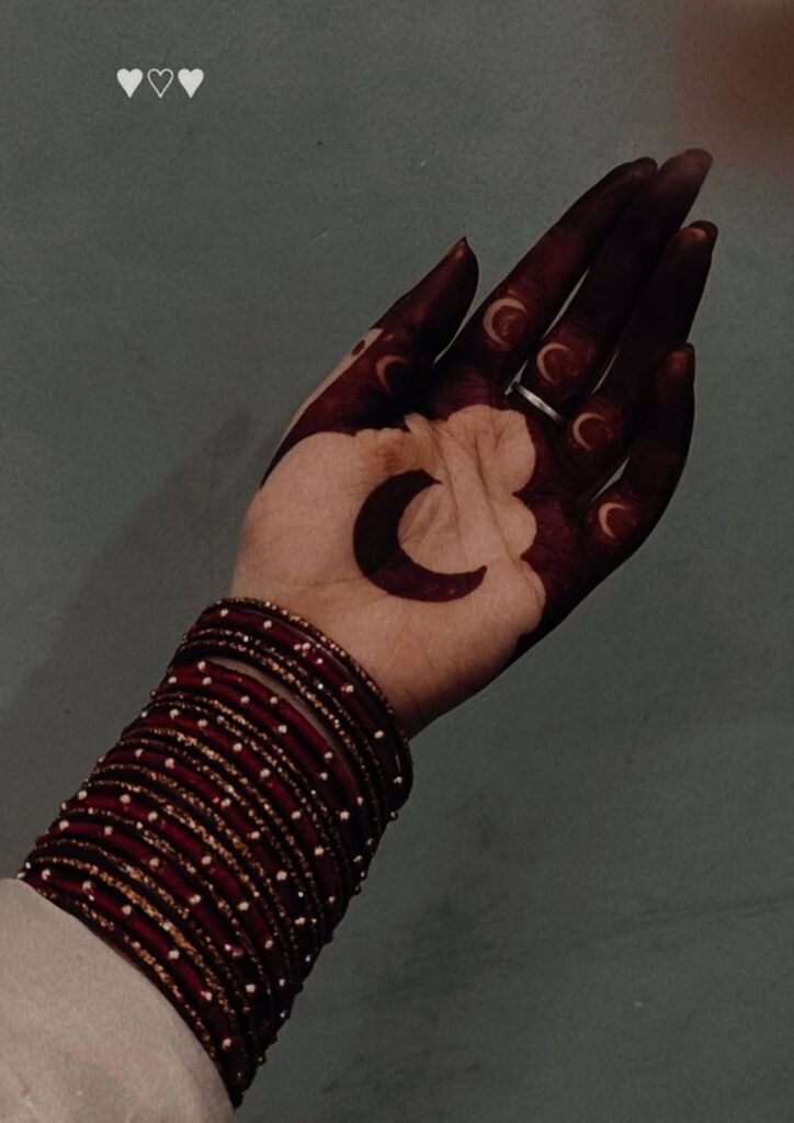 Front Hand Mehndi Design