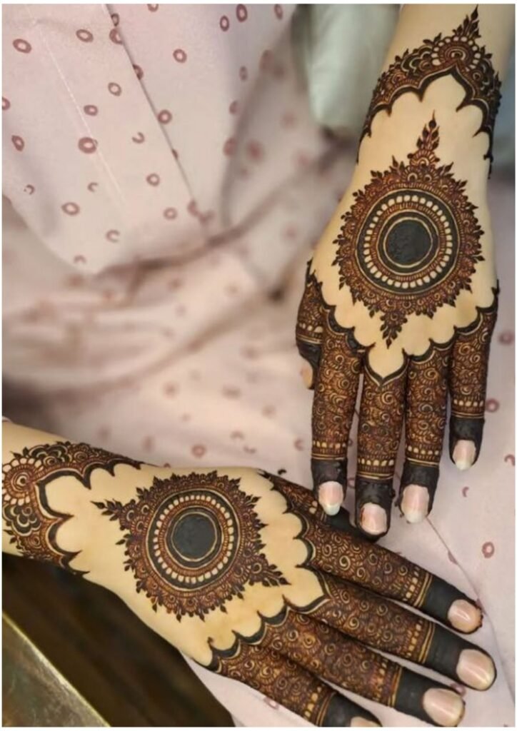 Stylish Simple Mehndi Design