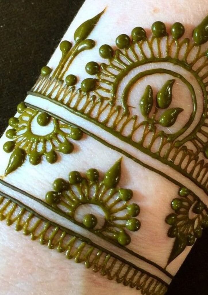 Simple Mehndi Designs for Kids